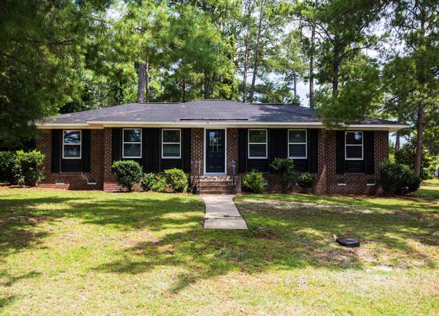 Property at 1400 Cheltenham, Columbia, SC 29223, 3 beds, 2 baths