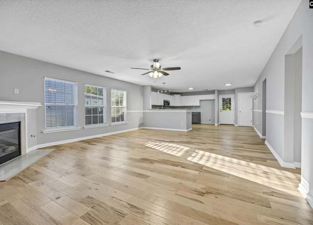 Property at 309 Bracken Dr, Lexington, SC 29072, 5 beds, 3 baths