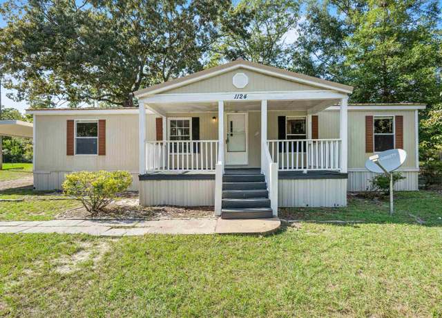 Property at 1124 Pond Dr, Eastover, SC 29044, 3 beds, 2 baths
