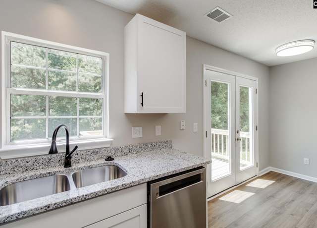Property at 125 Cedar Field Ln, Columbia, SC 29212, 3 beds, 2.5 baths