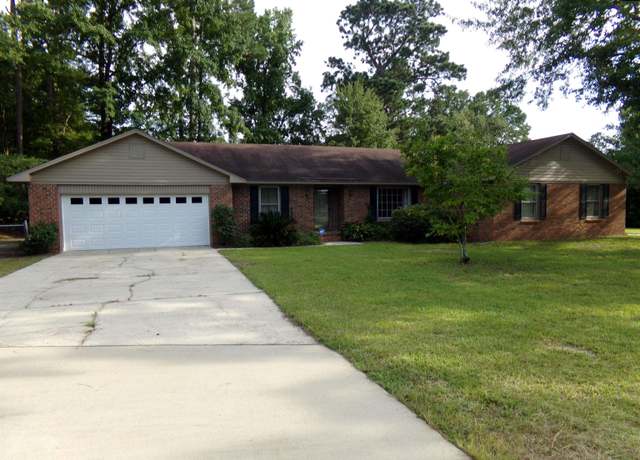Property at 883 Bay Blossom Ave, Sumter, SC 29150, 4 beds, 2.5 baths