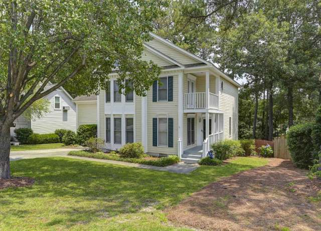 Property at 144 Brook Hollow Dr, Columbia, SC 29229-8810, 4 beds, 2.5 baths