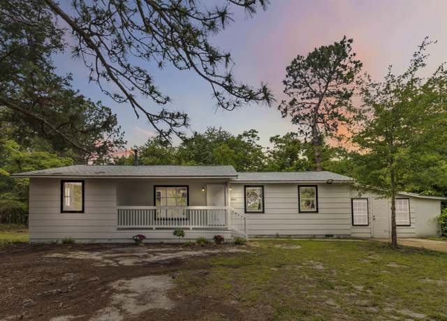 Property at 3201 Wilton Rd, West Columbia, SC 29170, 3 beds, 1 bath