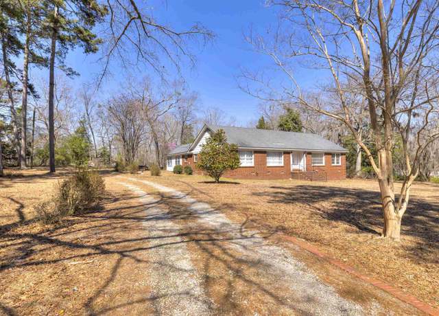 Property at 5760 Brookland Dr, Sumter, SC 29154, 3 beds, 2 baths