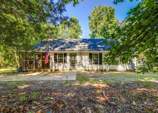 Property at 146 Centerville Rd, Ridgeway, SC 29130, 3 beds, 2 baths