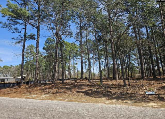 Property at 1020 Reynord Cir, West Columbia, SC 29172