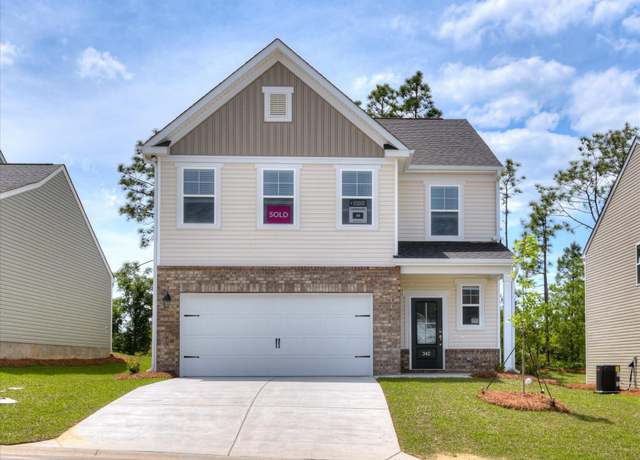 Property at 813 Sky Top Ln, Lexington, SC 29072, 4 beds, 2.5 baths