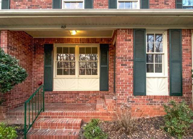 Property at 169 Jefferson Pl, Columbia, SC 29212, 3 beds, 1.5 baths