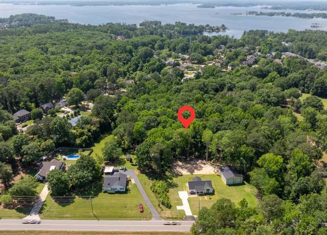 Property at 2441 N Lake Dr, Columbia, SC 29212