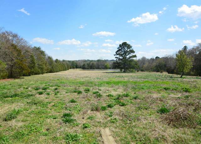 Property at 869 Meadowbrook Rd, Chester, SC 29706, 3 beds, 2 baths
