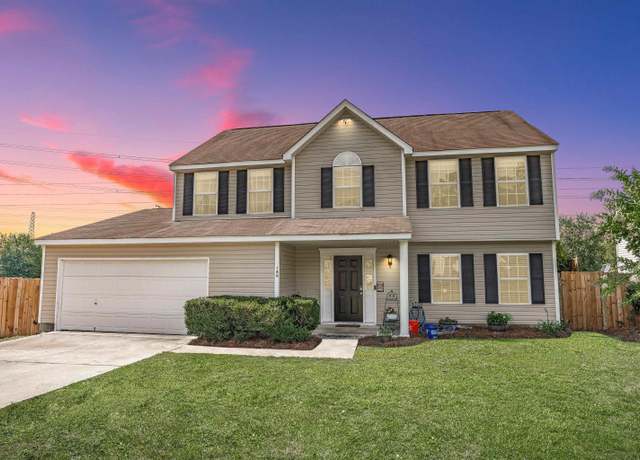 Property at 180 Berry Dr, West Columbia, SC 29170, 6 beds, 2.5 baths