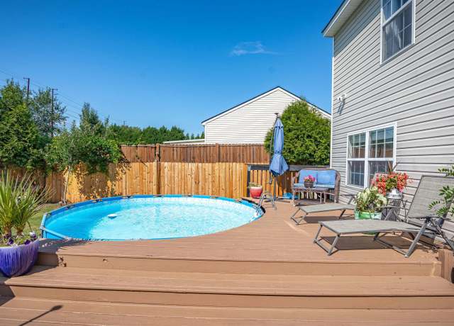 Property at 180 Berry Dr, West Columbia, SC 29170, 6 beds, 2.5 baths