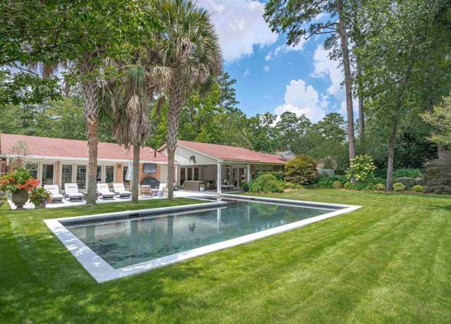 Property at 5648 Pinebranch Rd, Columbia, SC 29206, 3 beds, 2.5 baths