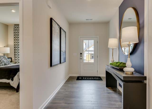 Property at 69 Harvest Glen Dr, Elgin, SC 29045, 4 beds, 3 baths