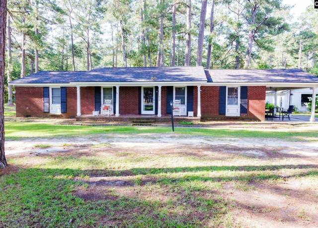 Property at 422 E Hampton St, SC 29114, 3 beds, 1 bath