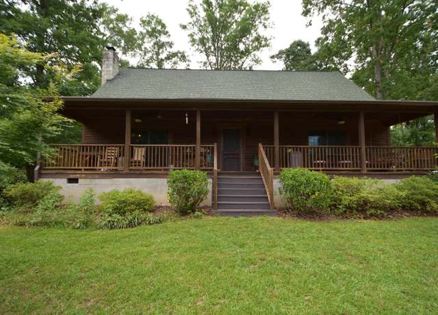 Property at 1235 Medical Park Rd, Saluda, SC 29138, 3 beds, 2.5 baths