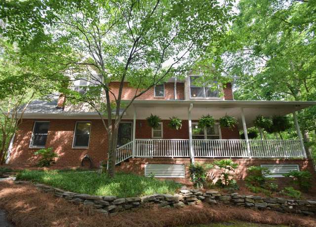Property at 113 Kenwood Ct, Irmo, SC 29063, 4 beds, 2.5 baths