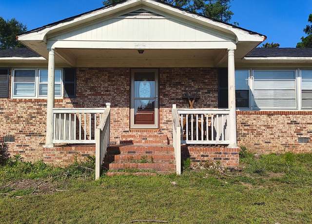 Property at 575 Beverly Hills Rd, Camden, SC 29020, 2 beds, 2 baths