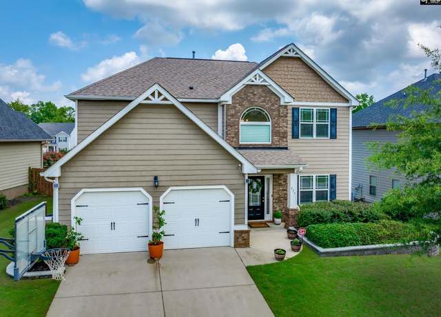 Property at 225 Village Green Way, Lexington, SC 29072, 4 beds, 2.5 baths