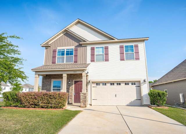 Property at 1005 Old Town Rd, Irmo, SC 29063, 5 beds, 3 baths