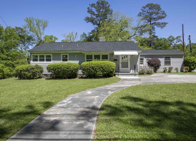 Property at 1504 Glenn St, Newberry, SC 29108, 3 beds, 2 baths