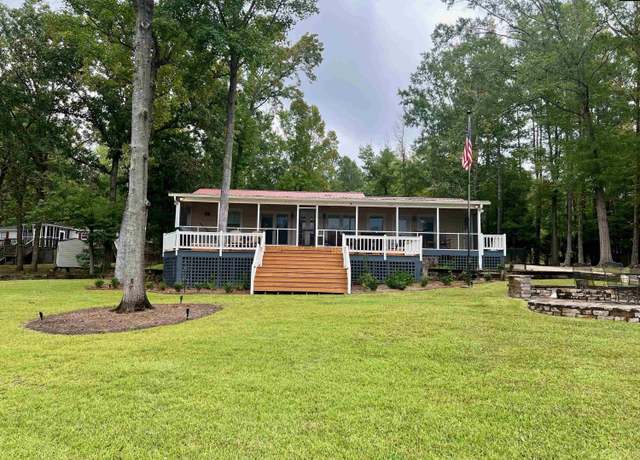 Property at 2233 Lakeshore Rd, Camden, SC 29020, 3 beds, 2 baths
