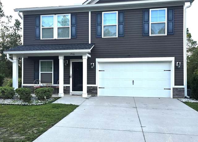 Property at 1516 Greenway Dr, Lugoff, SC 29078-9684, 5 beds, 3 baths