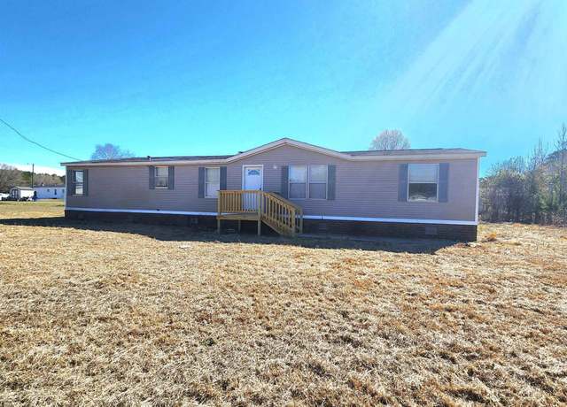 Property at 619 Franway Dr, Darlington, SC 29532-3551, 4 beds, 2 baths