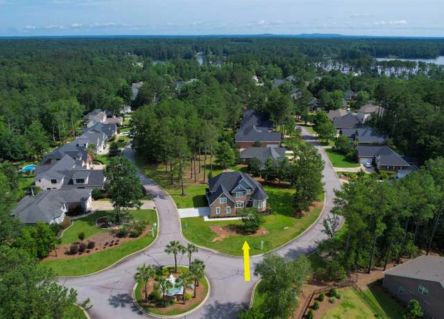 Property at 100 Stargazer Ct, Leesville, SC 29070, 5 beds, 4 baths