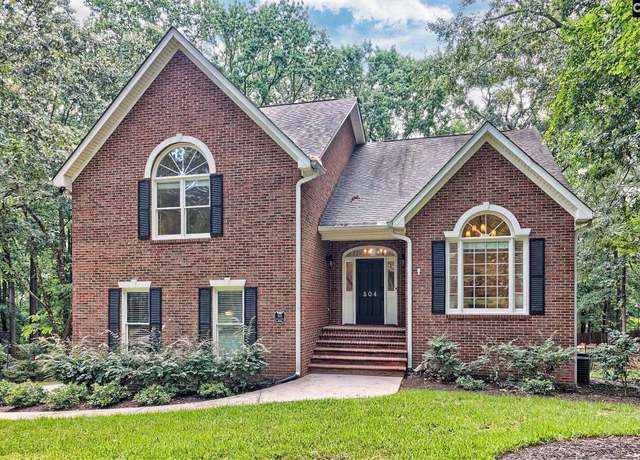 Property at 504 Queens Ct, Lexington, SC 29072, 4 beds, 2.5 baths