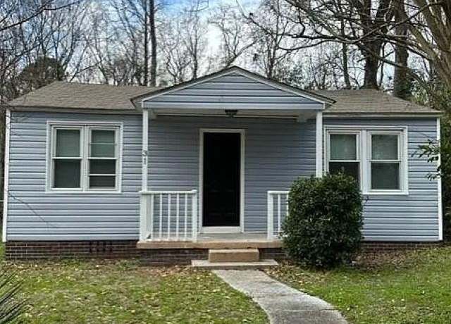 Property at 31 Rose Dr, Columbia, SC 29205, 2 beds, 1 bath