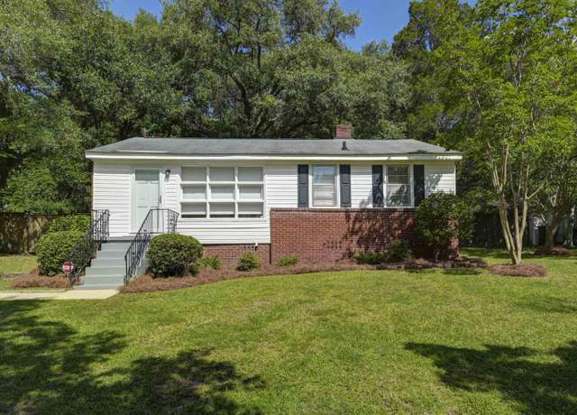 Property at 1117 Woodlawn Ave, Columbia, SC 29209, 2 beds, 1 bath