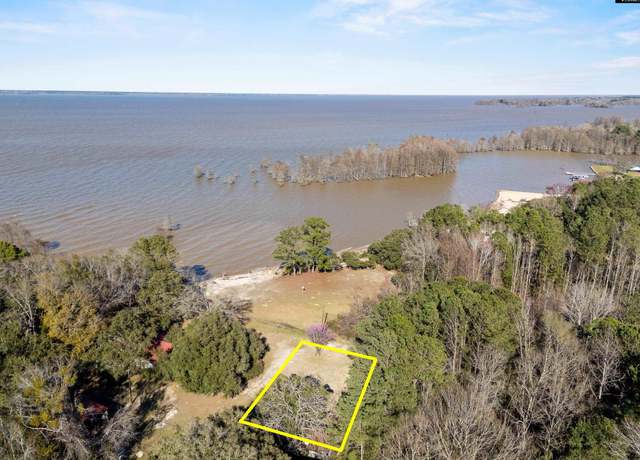 Property at 143 Severance Ln, Eutawville, SC 29048-9323