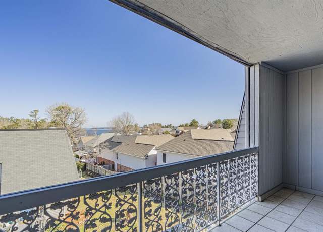 Property at 301 Harbor Heights Dr Unit 23D, Lexington, SC 29072, 3 beds, 3.5 baths