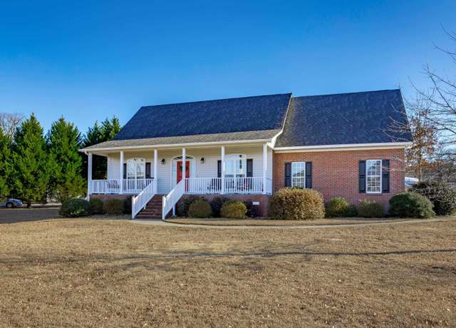 Property at 301 Liberty Farm Ct, Lexington, SC 29073, 3 beds, 2 baths