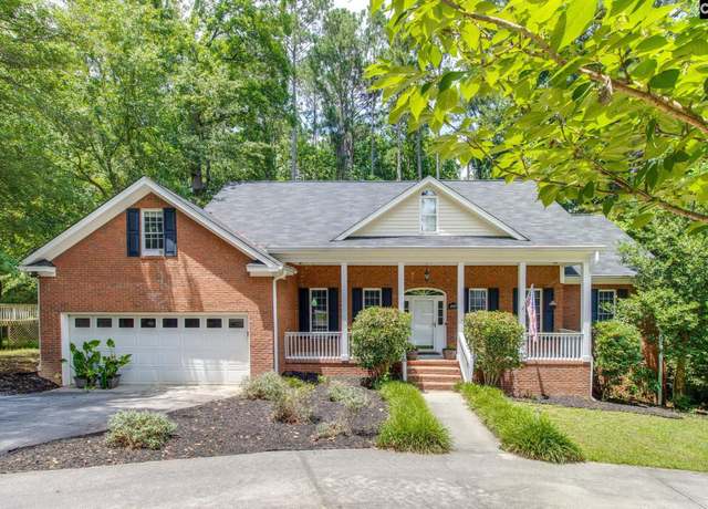 Property at 1009 Corley St, Lexington, SC 29072, 4 beds, 3.5 baths
