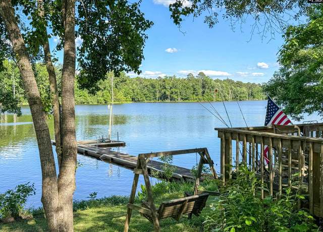 Property at 118 Bat Dr, Saluda, SC 29138, 3 beds, 2 baths