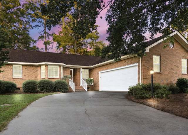 Property at 29 Meadowcrest Dr, Orangeburg, SC 29115, 3 beds, 2 baths