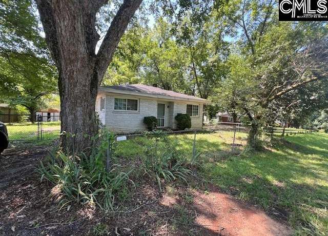 Property at 1726 Denny Rd, Columbia, SC 29203, 2 beds, 1 bath