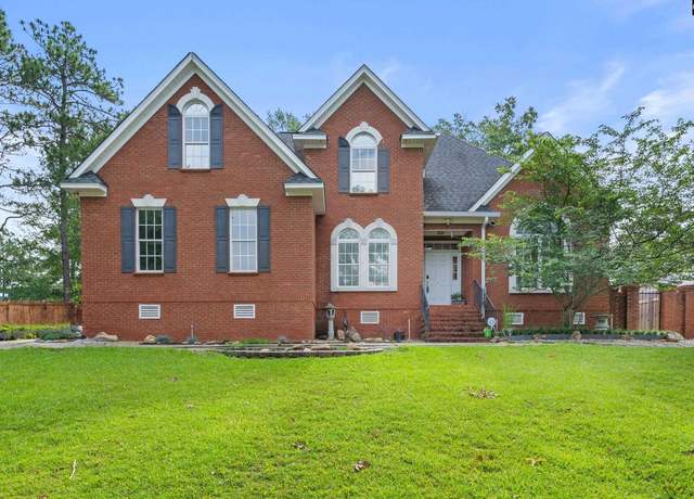Property at 5 Shaftesbury Ln, Columbia, SC 29209, 3 beds, 2.5 baths