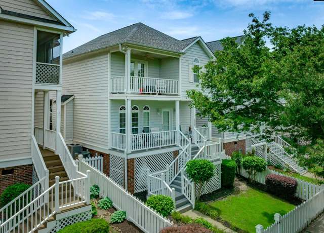 Property at 220 River Bluff Blvd, Columbia, SC 29210, 2 beds, 2.5 baths
