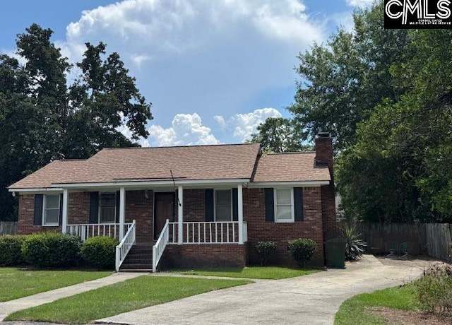 Property at 102 Dogwood Ct, Cayce, SC 29033-2163, 3 beds, 2 baths