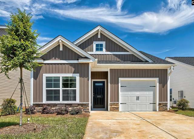 Property at 1081 Goose Branch Dr, Hopkins, SC 29061, 3 beds, 2 baths