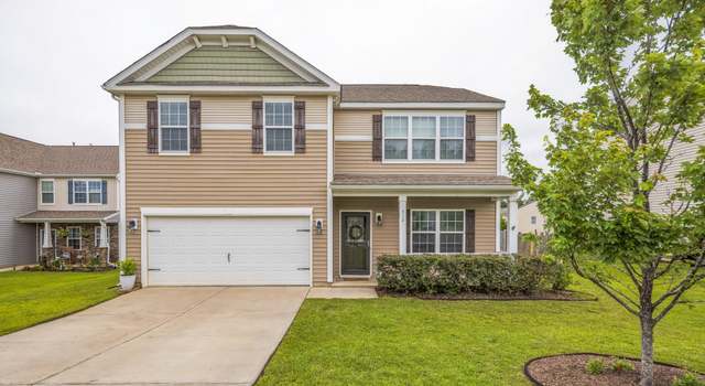 Photo of 512 Eagles Rest Dr, Chapin, SC 29036
