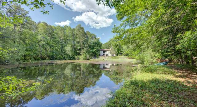 Property at 208 Gibbs Rd, Elgin, SC 29045, 3 beds, 2.5 baths