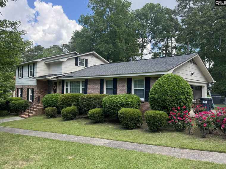 Photo of 875 Gardendale Dr Columbia, SC 29210