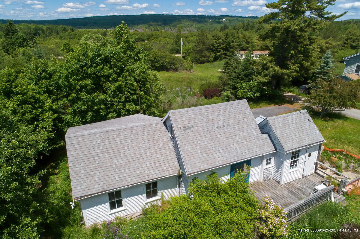 60 Center St, Machias, ME 04654 MLS 1495336 Redfin