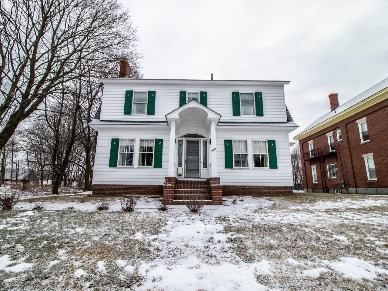 607 Main St, Lewiston, ME 04240 MLS 1442535 Redfin