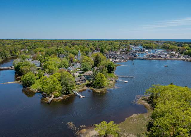 Property at 10 Church St, Kennebunkport, ME 04046, 4 beds, 4 baths