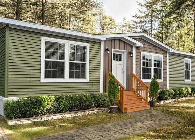 Property at 56 Anderson Dr, Leeds, ME 04263, 3 beds, 2 baths